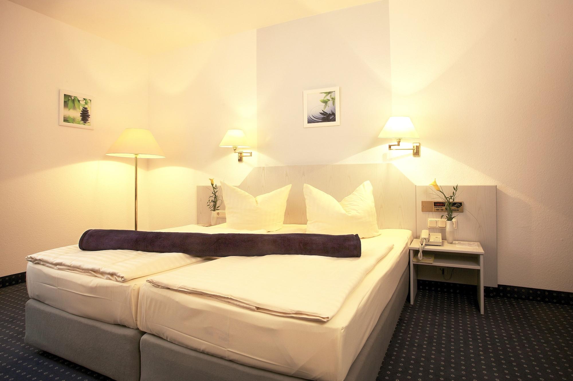 Kleefelder Hof Hotel Hannover Eksteriør billede