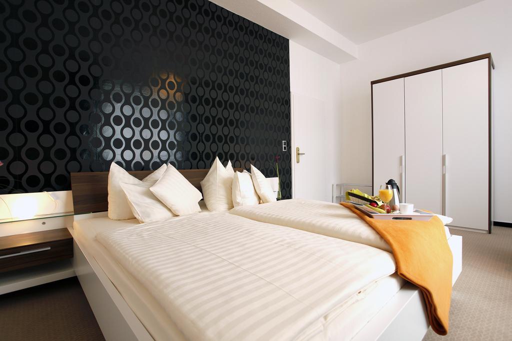 Kleefelder Hof Hotel Hannover Eksteriør billede