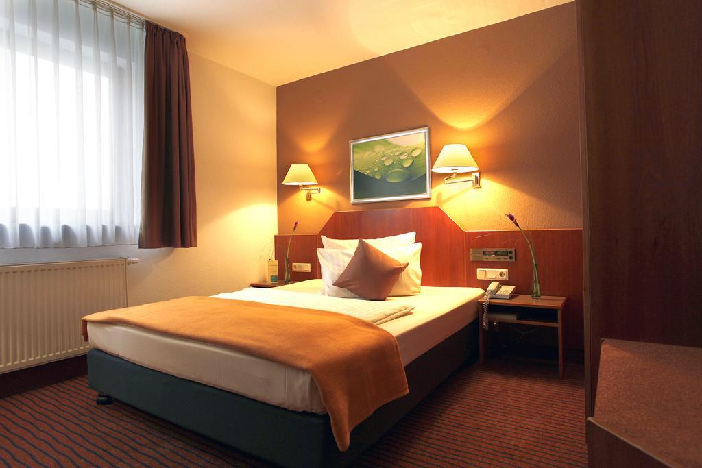 Kleefelder Hof Hotel Hannover Eksteriør billede